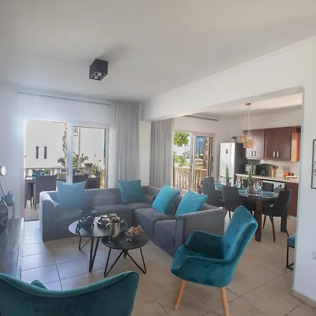 Tonia Seaview * Protaras