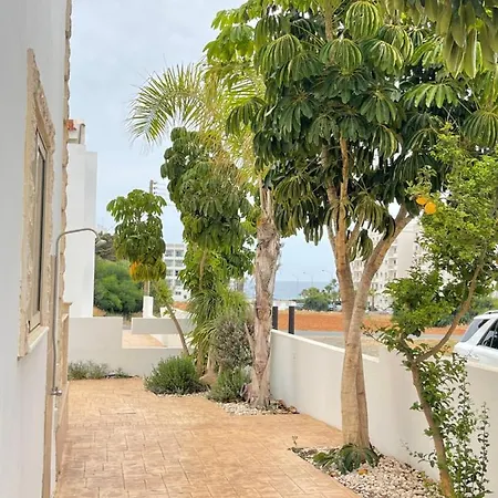 Villa Tonia Seaview Protarász