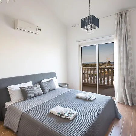 Tonia Seaview * Protarász