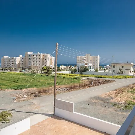 Tonia Seaview * Protaras