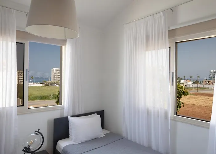 Tonia Seaview Protaras