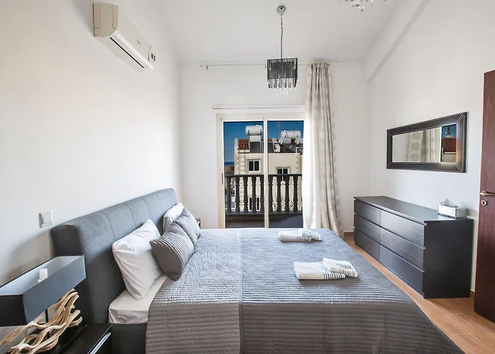 Vila Tonia Seaview Protaras