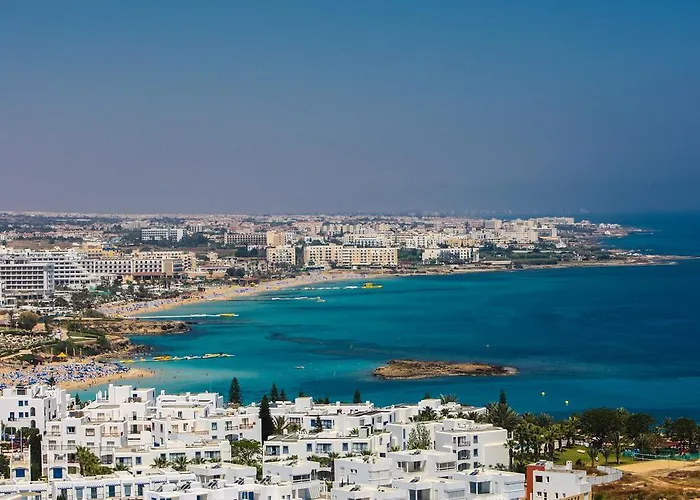 Tonia Seaview Vila Protaras