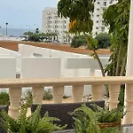 Tonia Seaview Villa *
