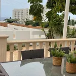 Tonia Seaview Villa *