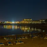 Tonia Seaview